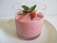 Gyümölcsös joghurt – a nyár egyik legfinomabb és legkönnyebben elkészíthető desszertje
