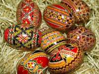 A húsvéti ünnepkör hagyományait és kuriózumait mutatja be egy keszthelyi kiállítás